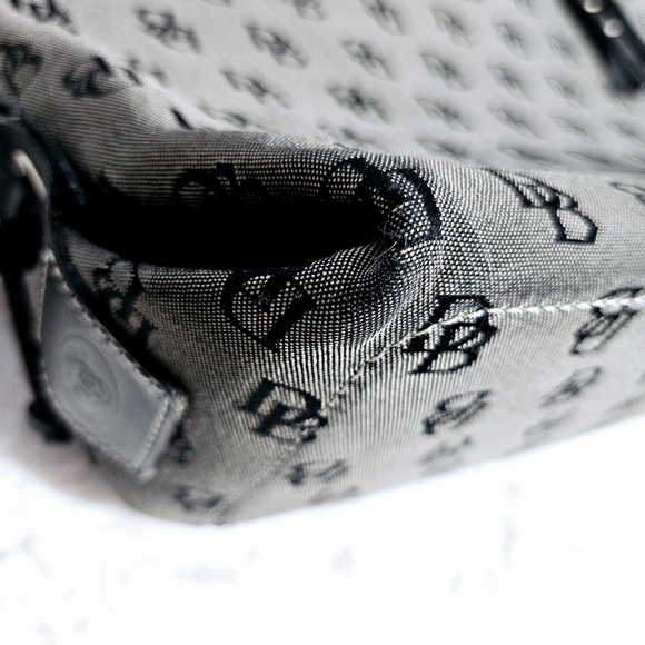 Dooney & Bourke - Vintage Monogram Tote Bag - Picture 12 of 16